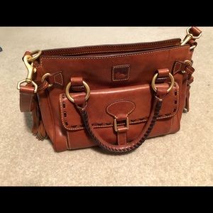 Authentic leather Dooney and Bourke purse